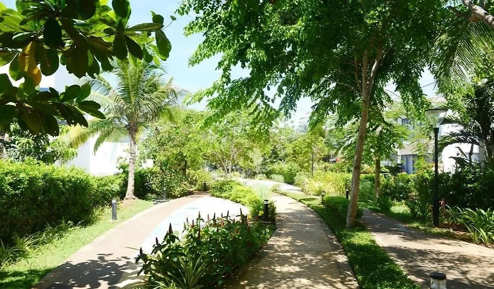 Can Ho Du Lich 2 Phong Ngu Aria Vung Tau Hotel & Villa Resort, Ho Boi Va Bai Tam Rieng Mien Phi, 30M Ra Bien 0*,