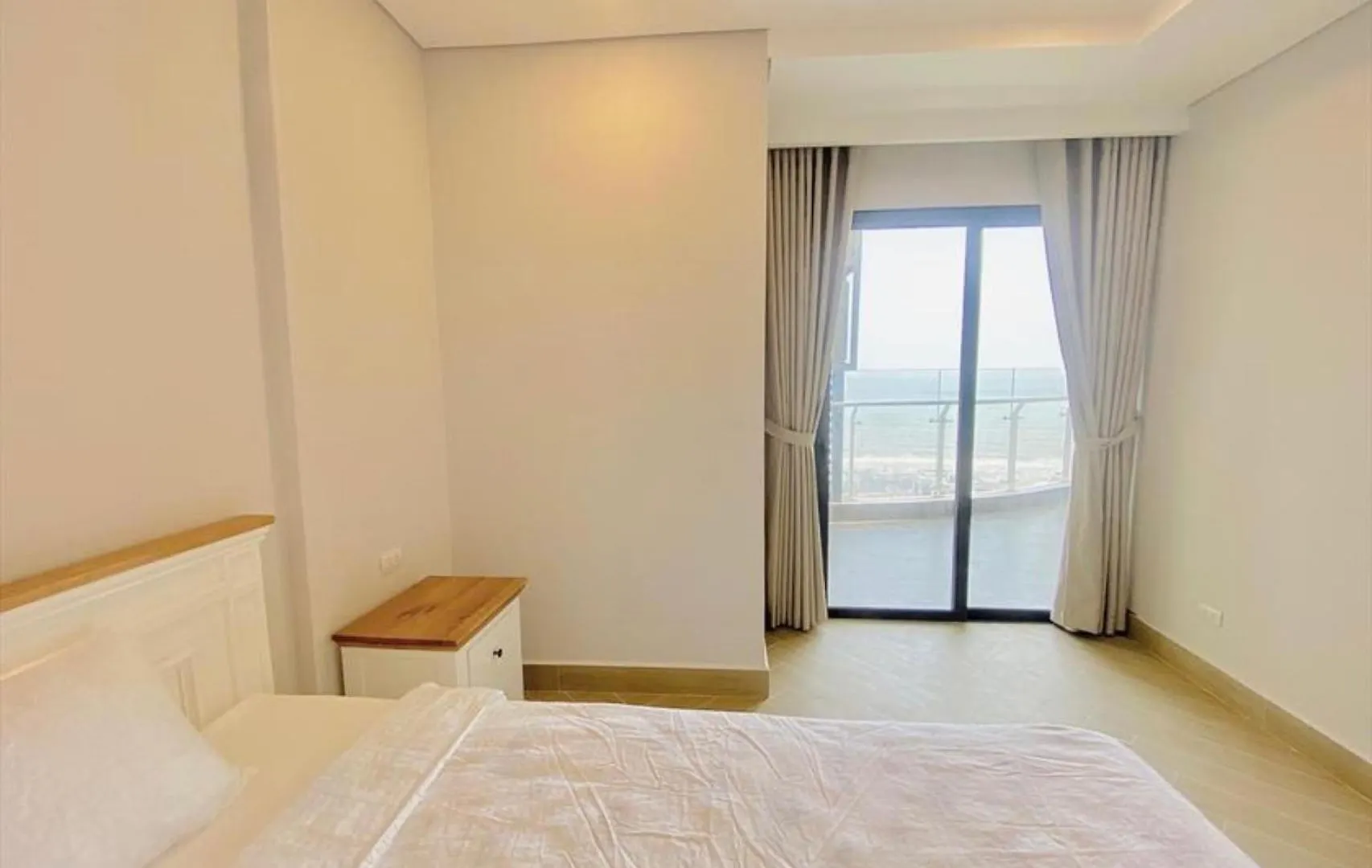 Can Ho Du Lich 2 Phong Ngu Aria Vung Tau Hotel & Villa Resort, Ho Boi Va Bai Tam Rieng Mien Phi, 30M Ra Bien Vietnam